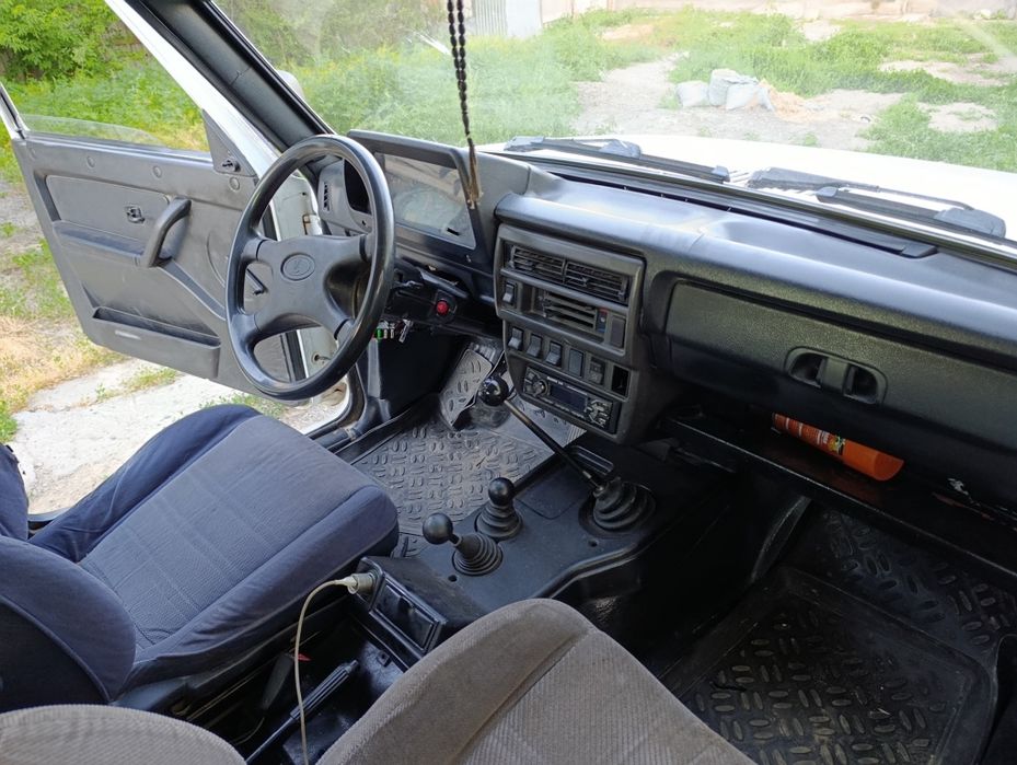 Продам Ниву 2012