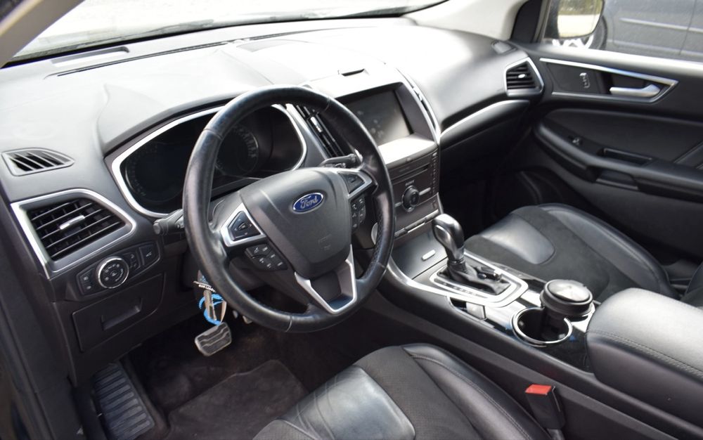 FORD Edge 2016 — imagine 3