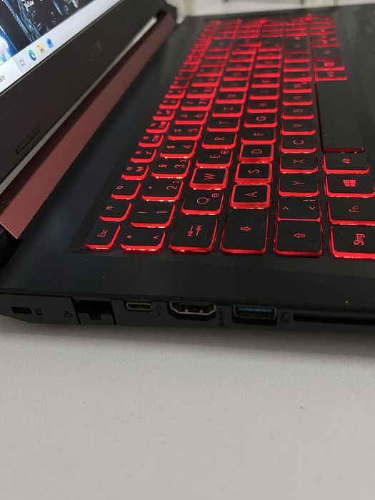 Laptop gaming | i7gen7 | gtx1050 4gb| 12gb ram ddr4