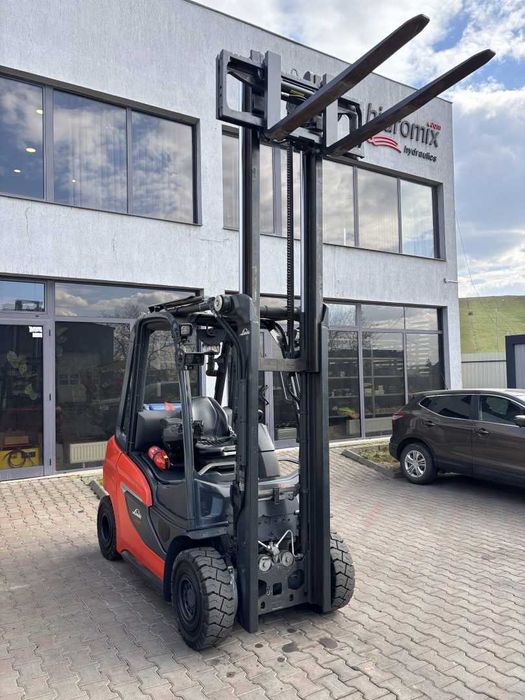 Stivuitor - Motostivuitor Linde H25T-01 New Gen. An fabricație:2020