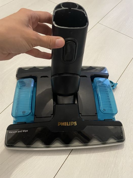Accesori pentru aspirator vertical 3 in 1 philips xc8347 cu mop integrat seria 8000