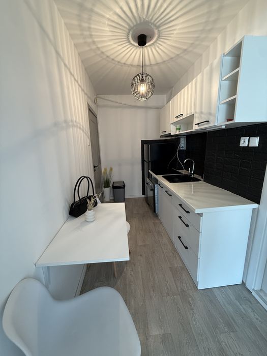 Inchiriez apartament 2 camere