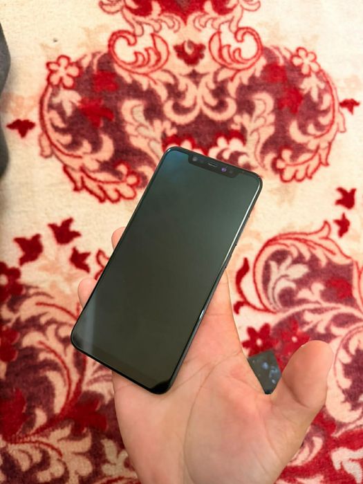 Продам redmi mi 8