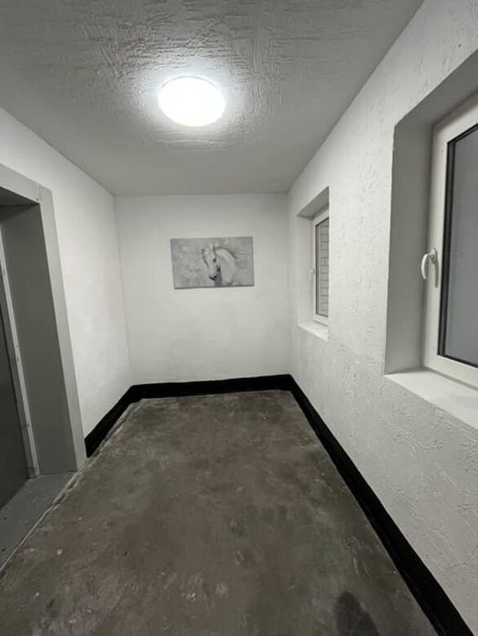 Ремонт подьезда Семей, побелка, покраска, левкас