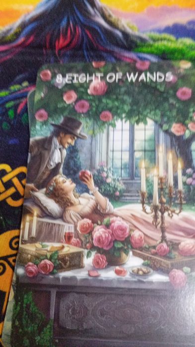 Продам карты таро Секрет розы