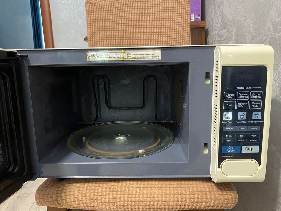 Микроволновая печь