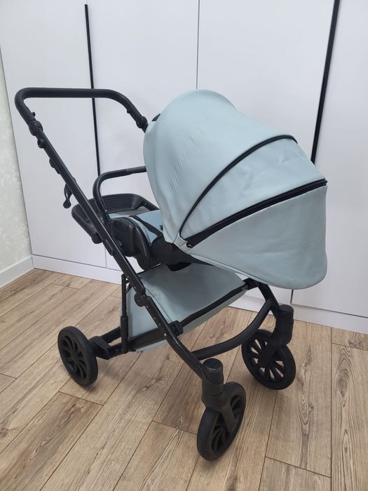 Продам коляску Anex E type