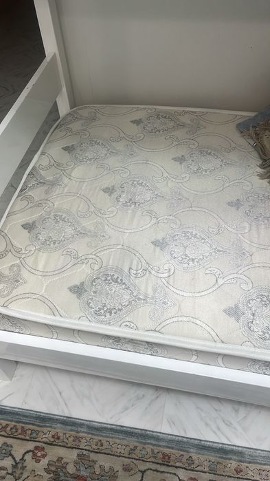 Двухъярусная кровать деревянная