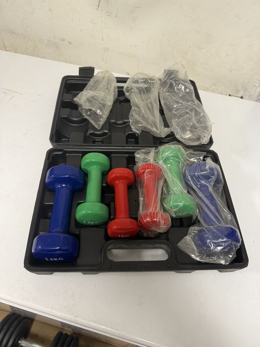 Set gantere cu geanta de transport noi 2x2,5 kg+2x1,5 kg+2x1 kg