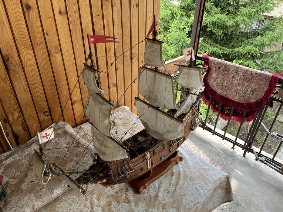 Макет на кораб - Галеон от XVII в.