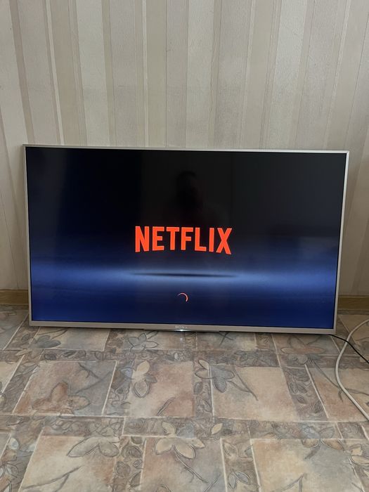 Телевизор  Sony  109см (43’)