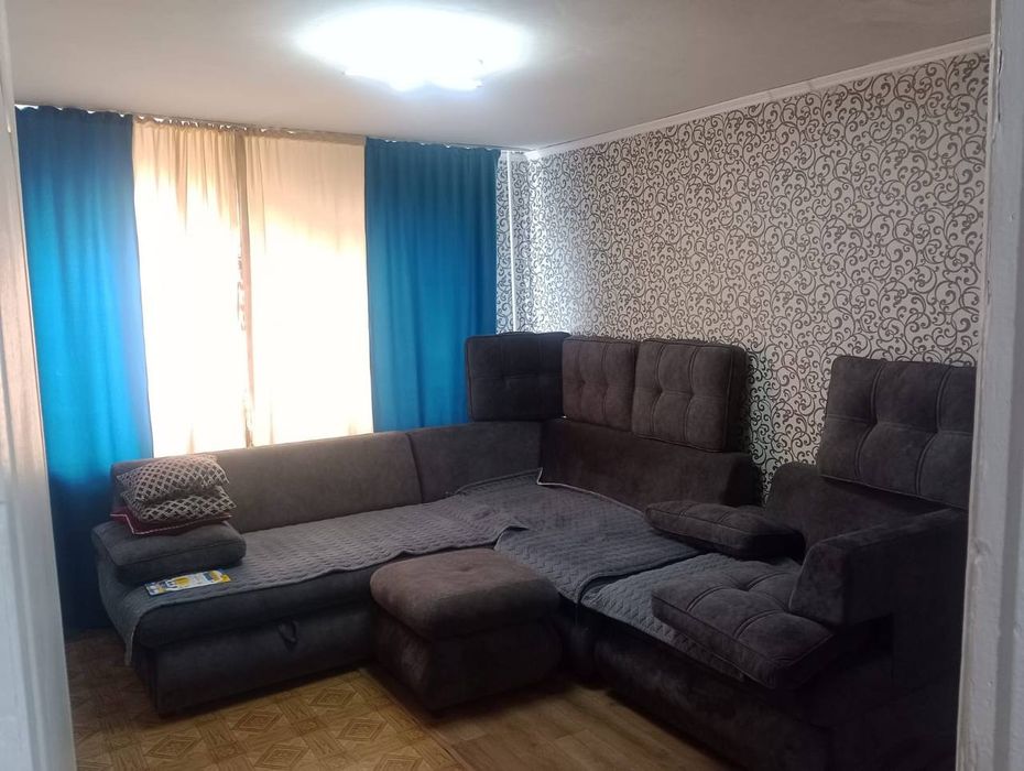 Продается двухкомнатная квартира
