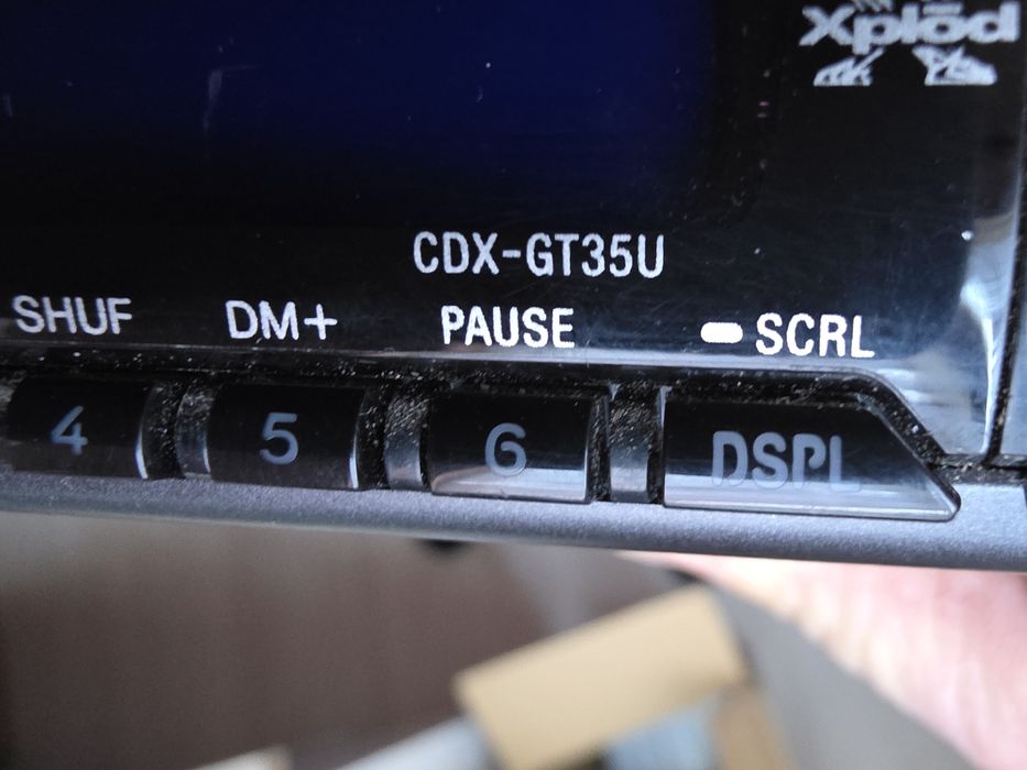 Продавам Sony с усб