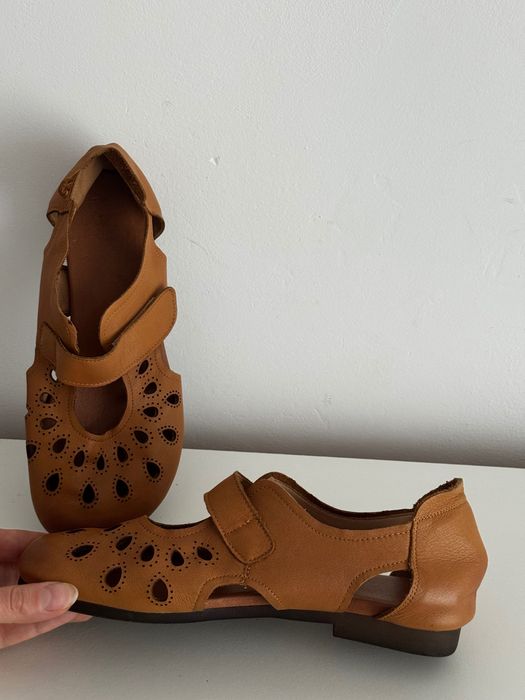 Sandale barefoot damă din piele italiană, măr. 39–40, stare excelentă