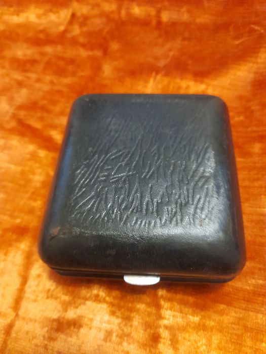 Ретро туристически часовник