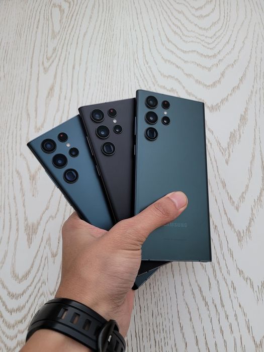 Samsung Galaxy S22 Ultra 5G. OzU 12/256 GB. Snapdragon 8 Gen 1