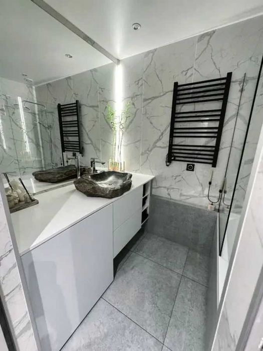 Двустаен имот в кв.Редута