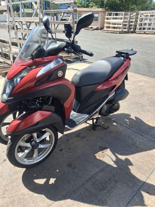 Vând scuter Yamaha 125 cc