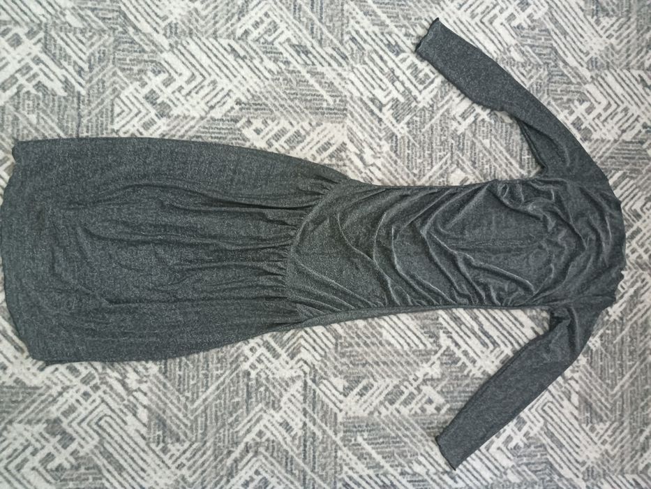 Отдам все вещи за 2 кг малины