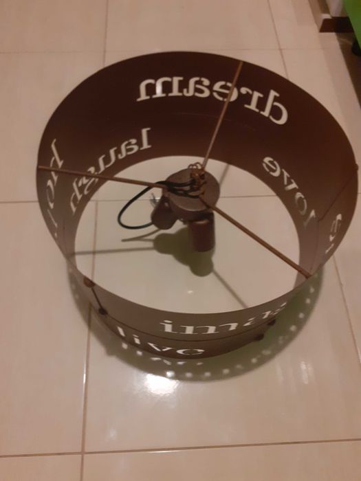 Lustra metalica maro