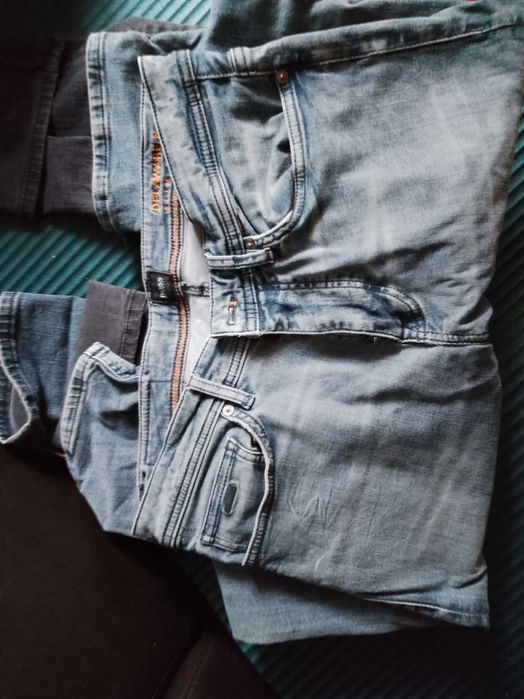 дънки мъжки Boss и ..