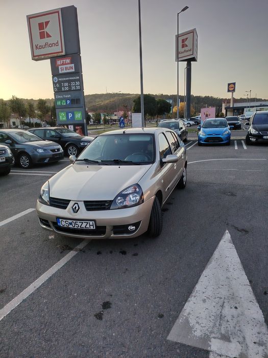 RENAULT Symbol 0 — imagine 1