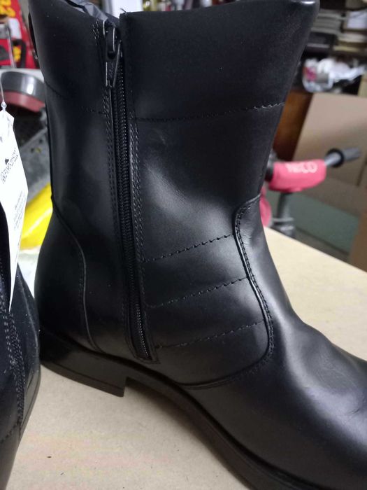 Зимни боти от естествена кожа