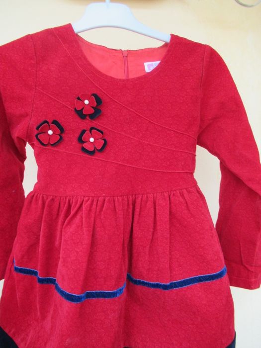 Страхотна детска рокля