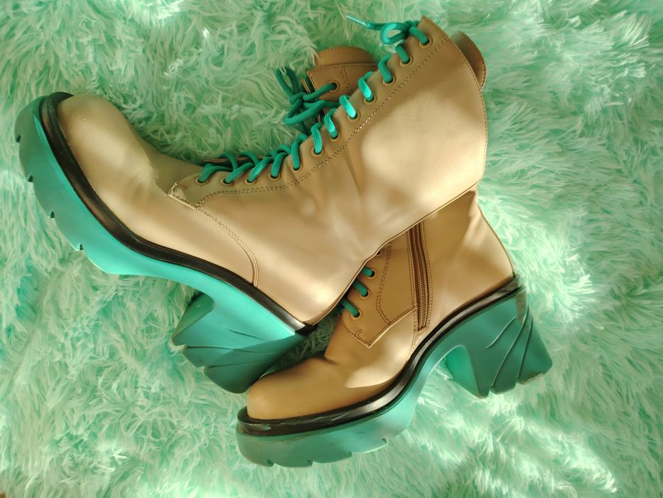 Продам ботинки в хорошем состоянии