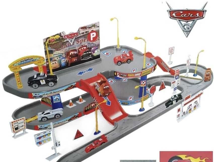 Голяма писта на МакКуин, McQueen писта с колички, The Cars