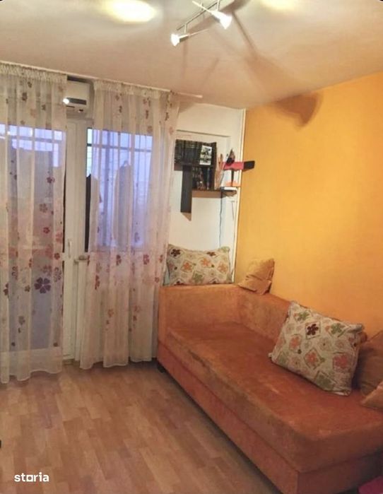 2 camere decomandat Teiul Doamnei