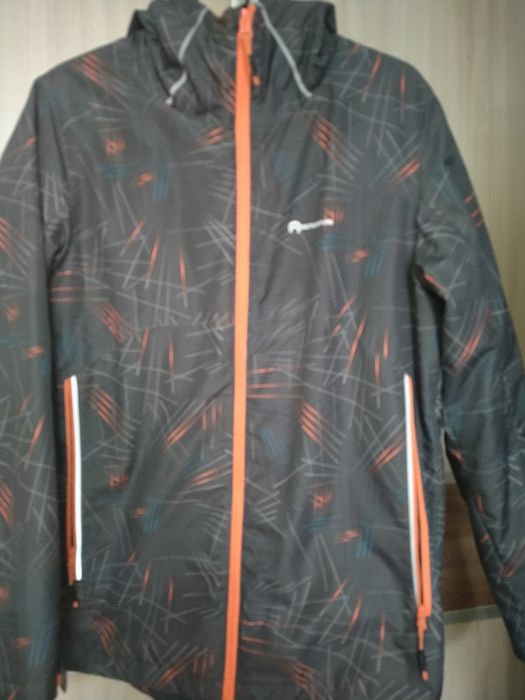 Продам подростковую ветровку