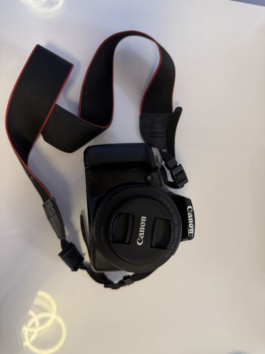 Canon EOS 1100D