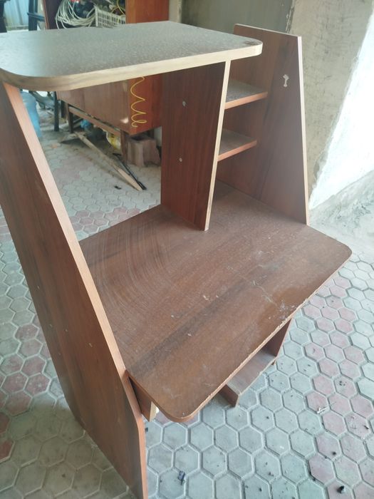 Отдам даром мебель