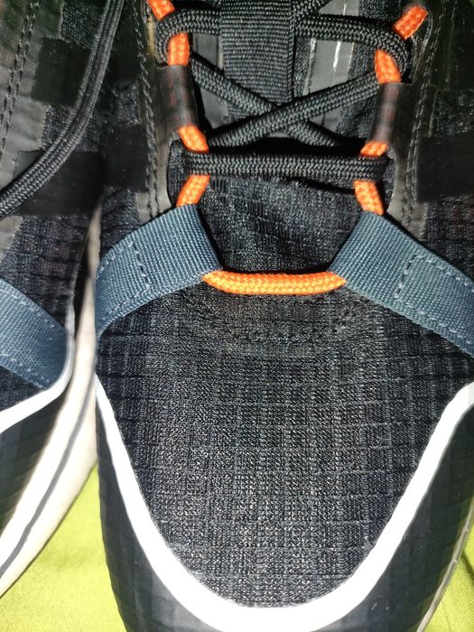 Продавам Adidas ZX 41,5