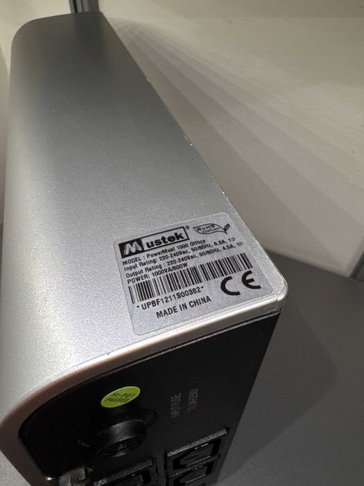 UPS Mustek compact 1000VA/600W, 1000 Offline prize C13
