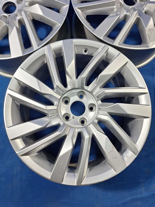 1 Jante Aliaj 5x112 19'' OEM VW Touareg III CR - 8J ET 28 CA NOI !