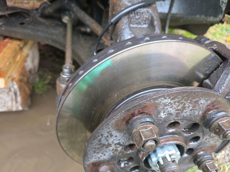 Dezmembrez Ford tranzit