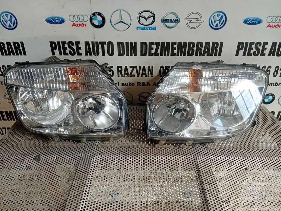 Faruri Far Stanga Dreapta Dacia Duster An 2010-2013 Anglia Originale