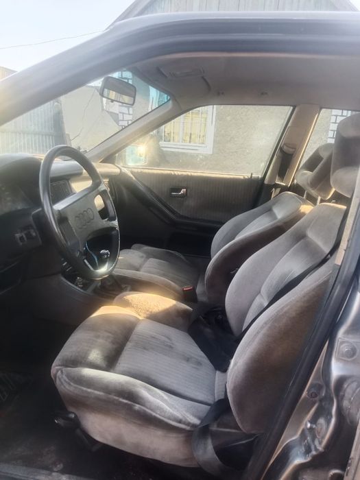 Ауди 80 Б3 целиком