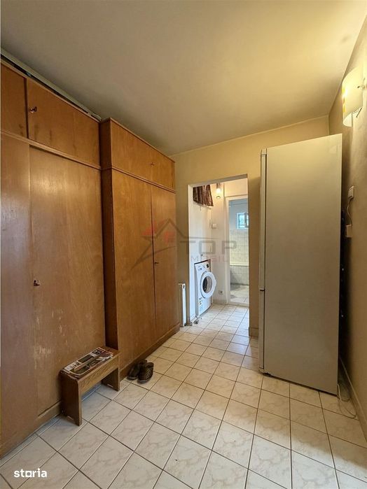 Apartament 2 camere, etajul 3, decomandat- Nicolina