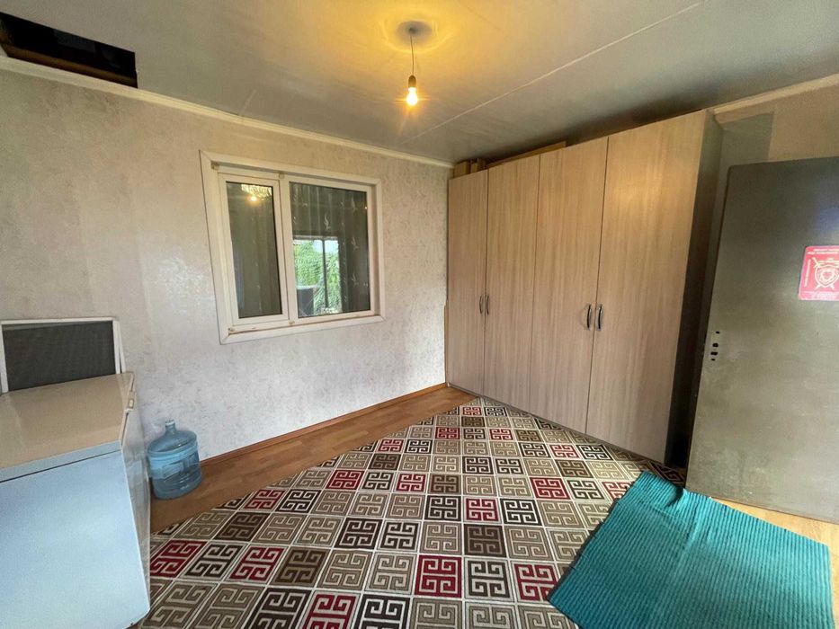 Продаётся половина дома мкрн.Береке