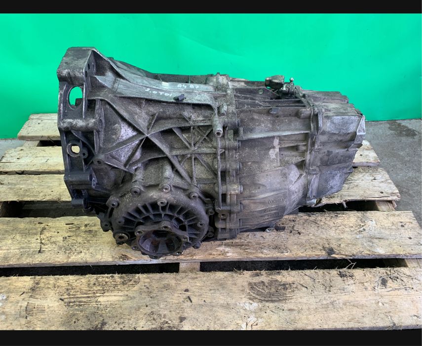 Автоматична скоростна кутия от Audi Seat Skoda VW HHF