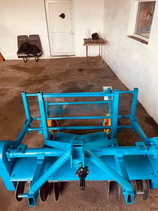 Грядообразователь + пленкоукладчик