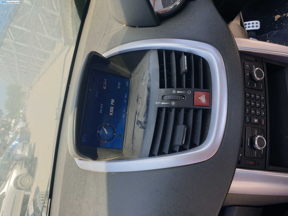 Gura Grila Guri Grile Aer Aerisire Ventilatie Dubla Bord Central Peugeot 207 CC Cabrio 2006 - 2014 [K6588]