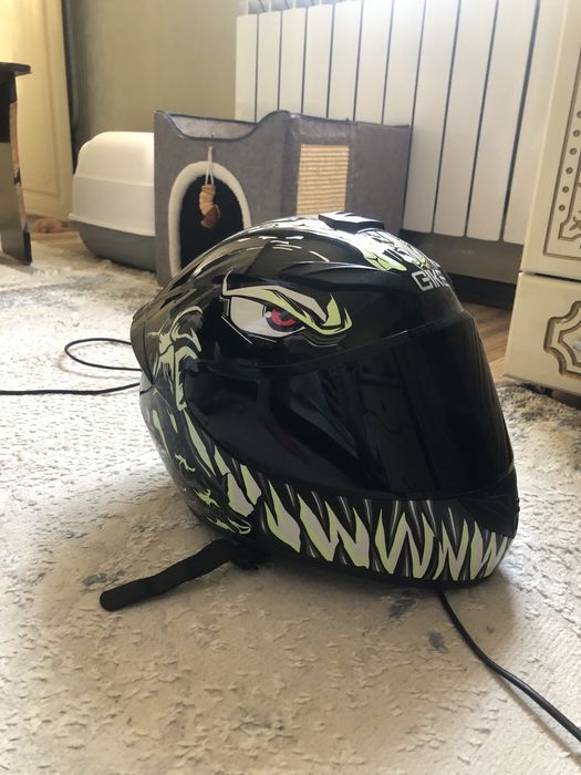 Мотошлем мотошлем