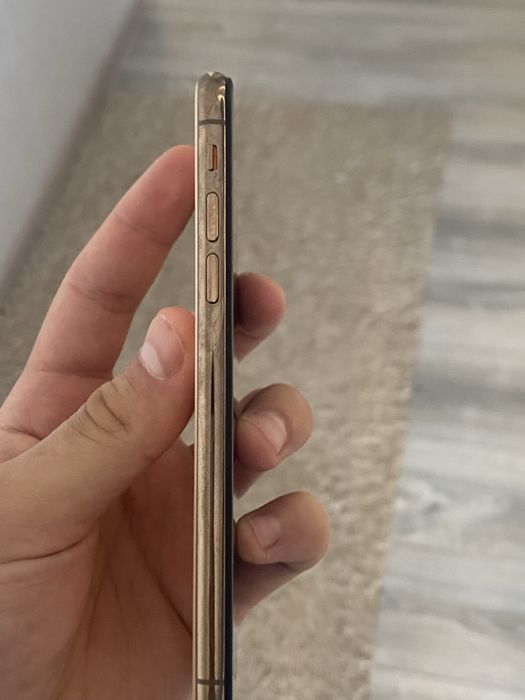 Продам iphone xs