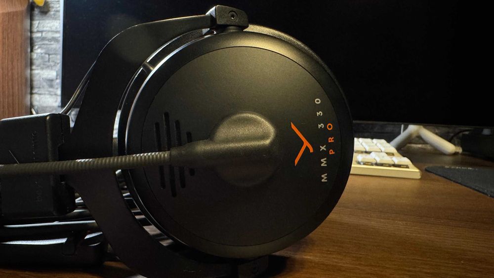 Casti Gaming Beyerdynamic Over-Ear MMX 330 Pro, Cu Fir, 48 Ohm, Negru