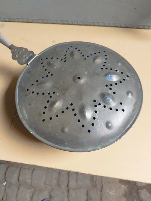 Много стар уред за пуканки