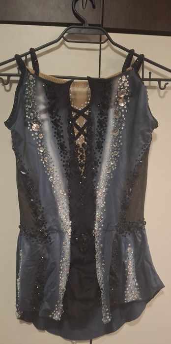 Трико за художествена гимнастика